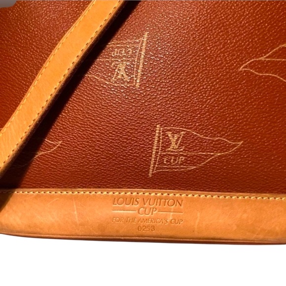 Louis Vuitton Le Touquet vintage Red Canvas bag limited edition retired rare - Picture 11 of 11